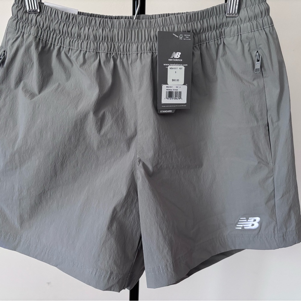 New Balance Athletics Stretch Woven 5" Shorts